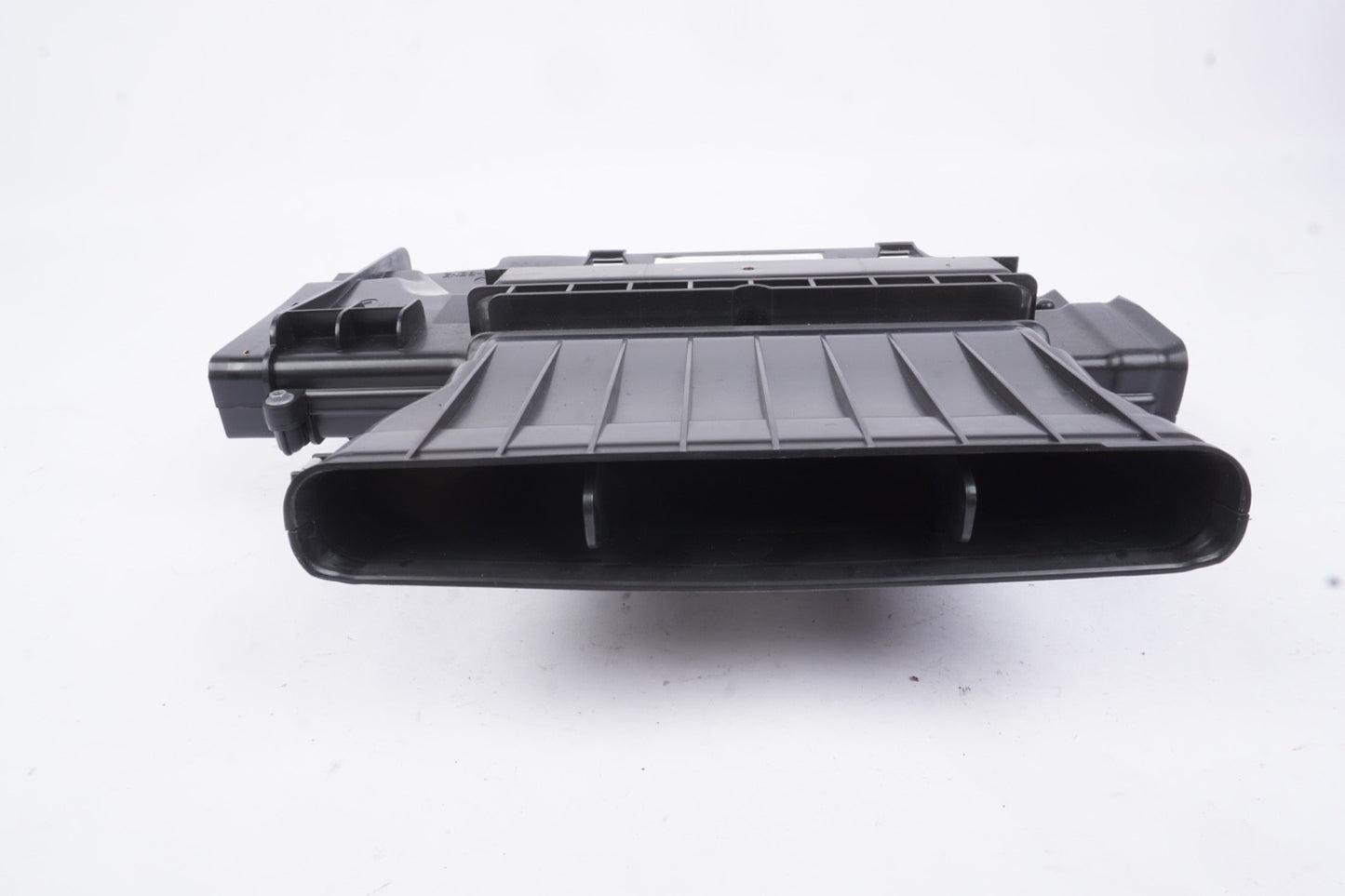 2014-2020 MERCEDES S550 W222 FRONT RIGHT UNDER SEAT LOWER AIR VENT DUCT OEM