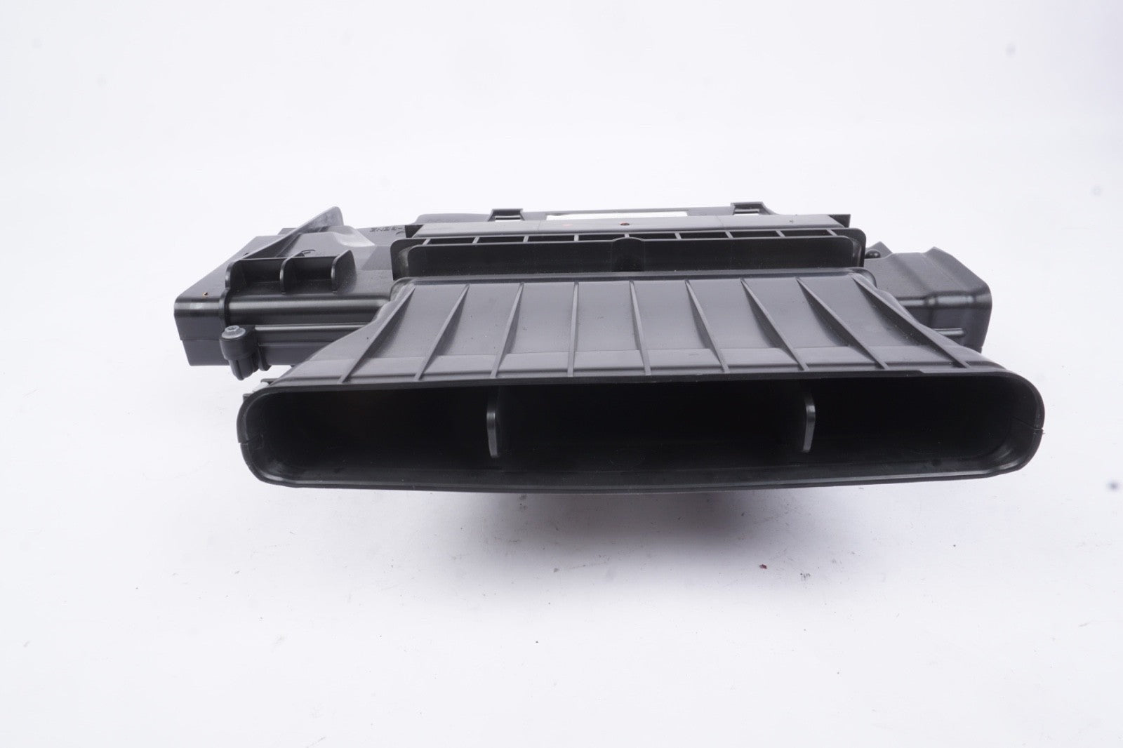 2014-2020 MERCEDES S550 W222 FRONT RIGHT UNDER SEAT LOWER AIR VENT DUCT OEM