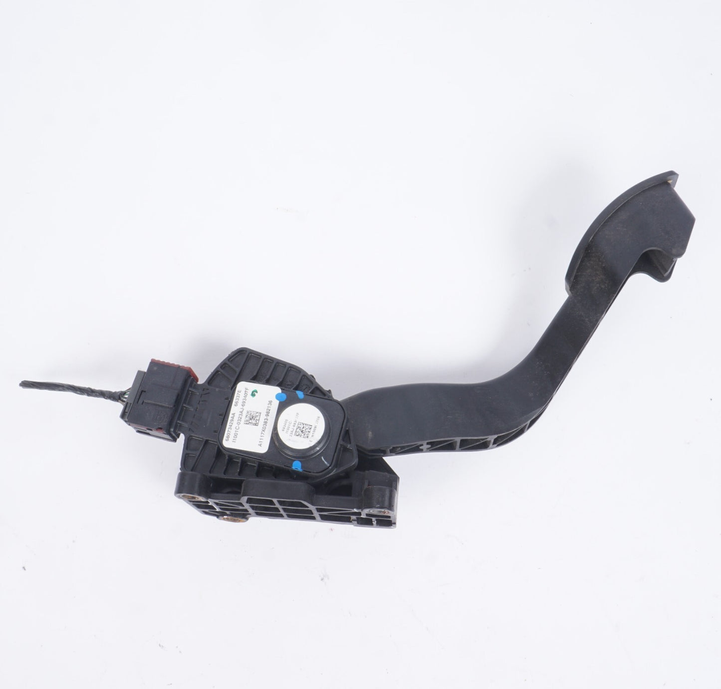 2012 - 2019 Fiat 500 Gas Pedal Accelerator 68073429AA OEM