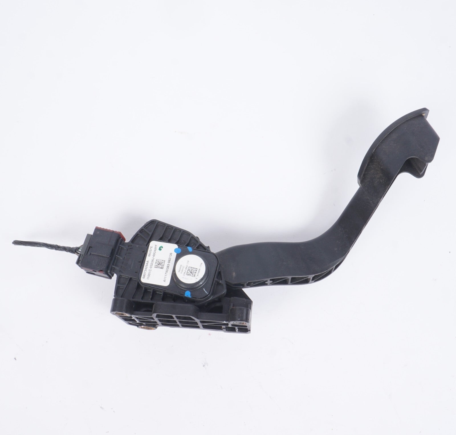 2012 - 2019 Fiat 500 Gas Pedal Accelerator 68073429AA OEM