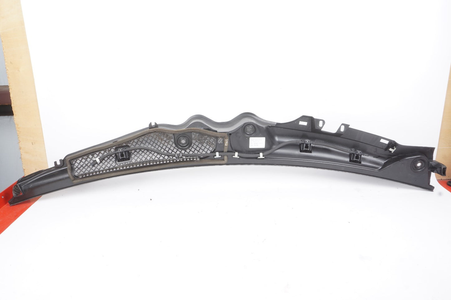 10-17 Mercedes E350 E550 W207 Windshield Wiper Cowl Cover 2078300713 OEM