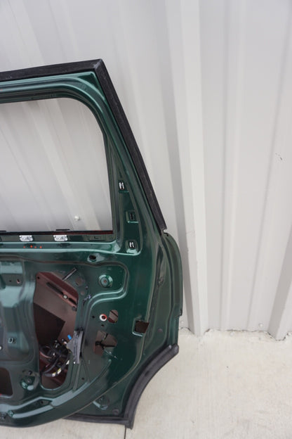 15-20 MINI COOPER (4 DOOR MODEL) PASSENGER REAR DOOR SHELL