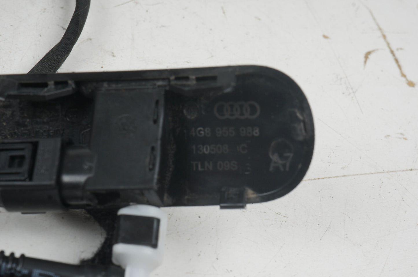 12-18 AUDI C7 A6 S6 A7 S7 HEATED WATER JET WASHER SPRAY NOZZLE W/ LINE HOSE OEM
