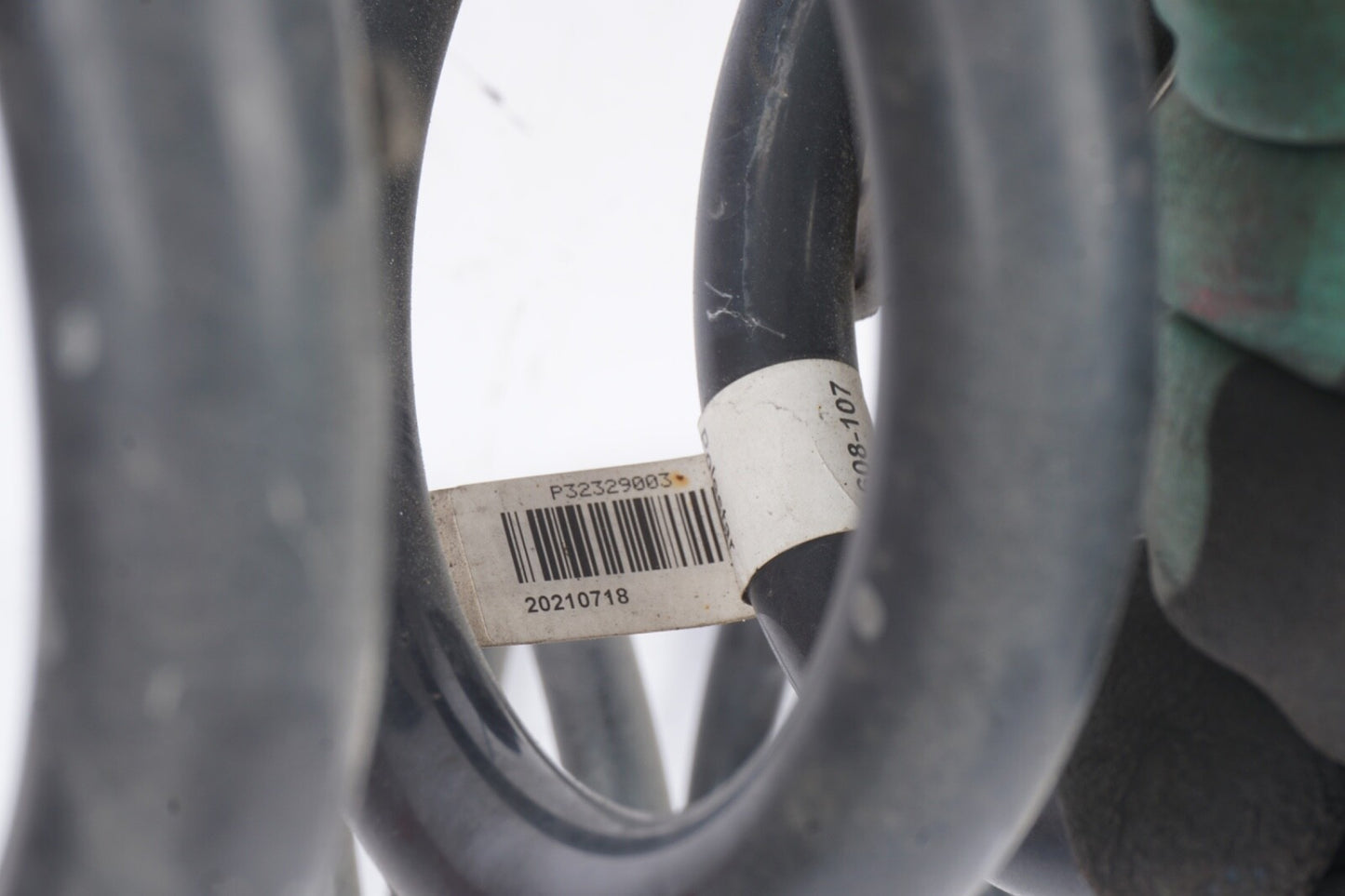 2021 - 2023 POLESTAR 2 AWD REAR LEFT & RIGHT SIDE COIL SPRING OEM