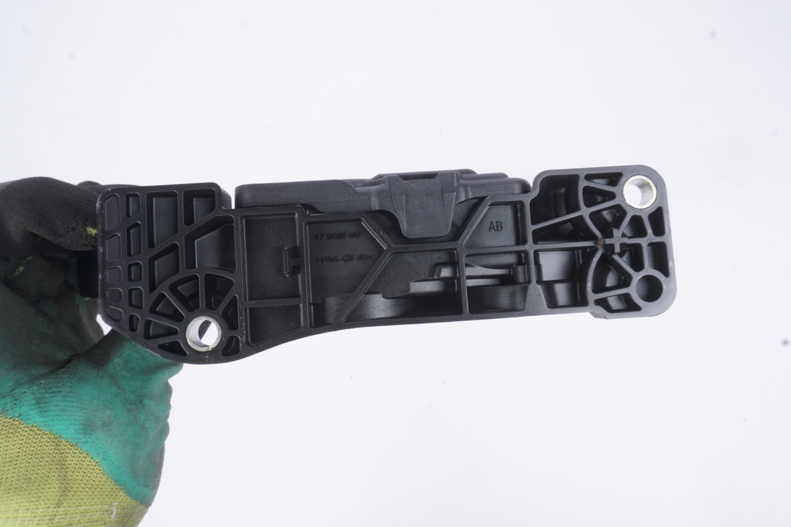 2015 - 2018 FORD FOCUS GAS PEDAL ACCELERATOR OEM EV61-9F836-AA
