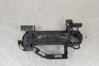 2005-2011 AUDI A6 QUATTRO - Right Exterior DOOR Handle Assembly Bracket