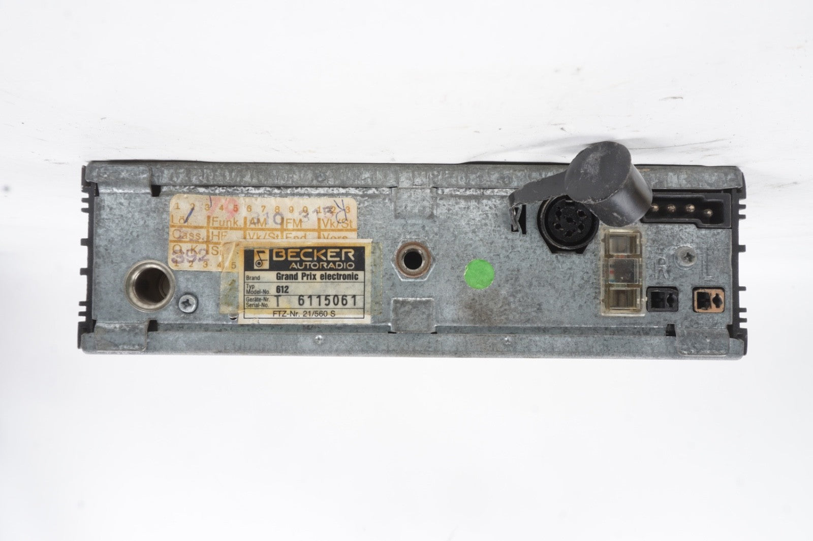 1981-1985 MERCEDES BENZ BECKER GRAND PRIX STEREO CASSETTE UNTESTED OEM