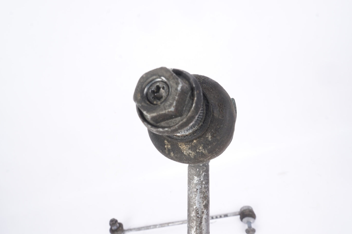 2006 - 2010  BMW 650i E63 E64 Front Sway Bar Stabilizer Link Left & Right OEM