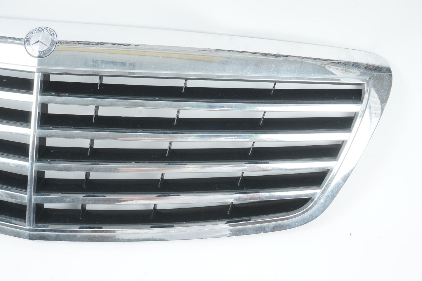 2010 - 2013 Mercedes W221 S63 S550 Hood Radiator Grill Grille OEM