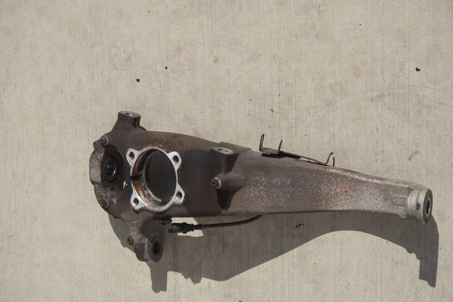 2011-2018 PORSCHE CAYENNE AWD FRONT LEFT DRIVER SPINDLE KNUCKLE HUB OEM