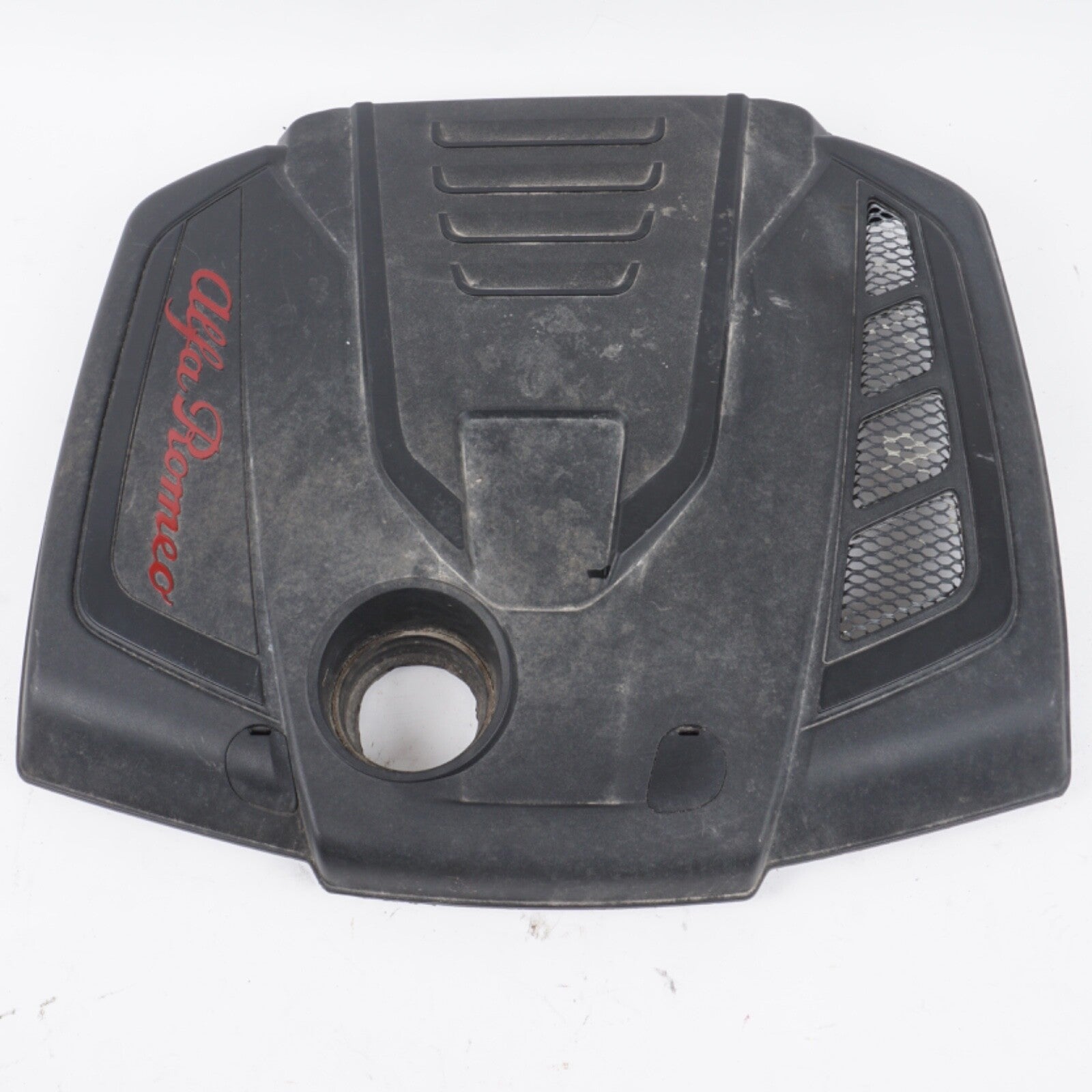 2017 - 2024 ALFA ROMEO GIULIA 2.0L ENGINE APPEARANCE COVER PANEL OEM