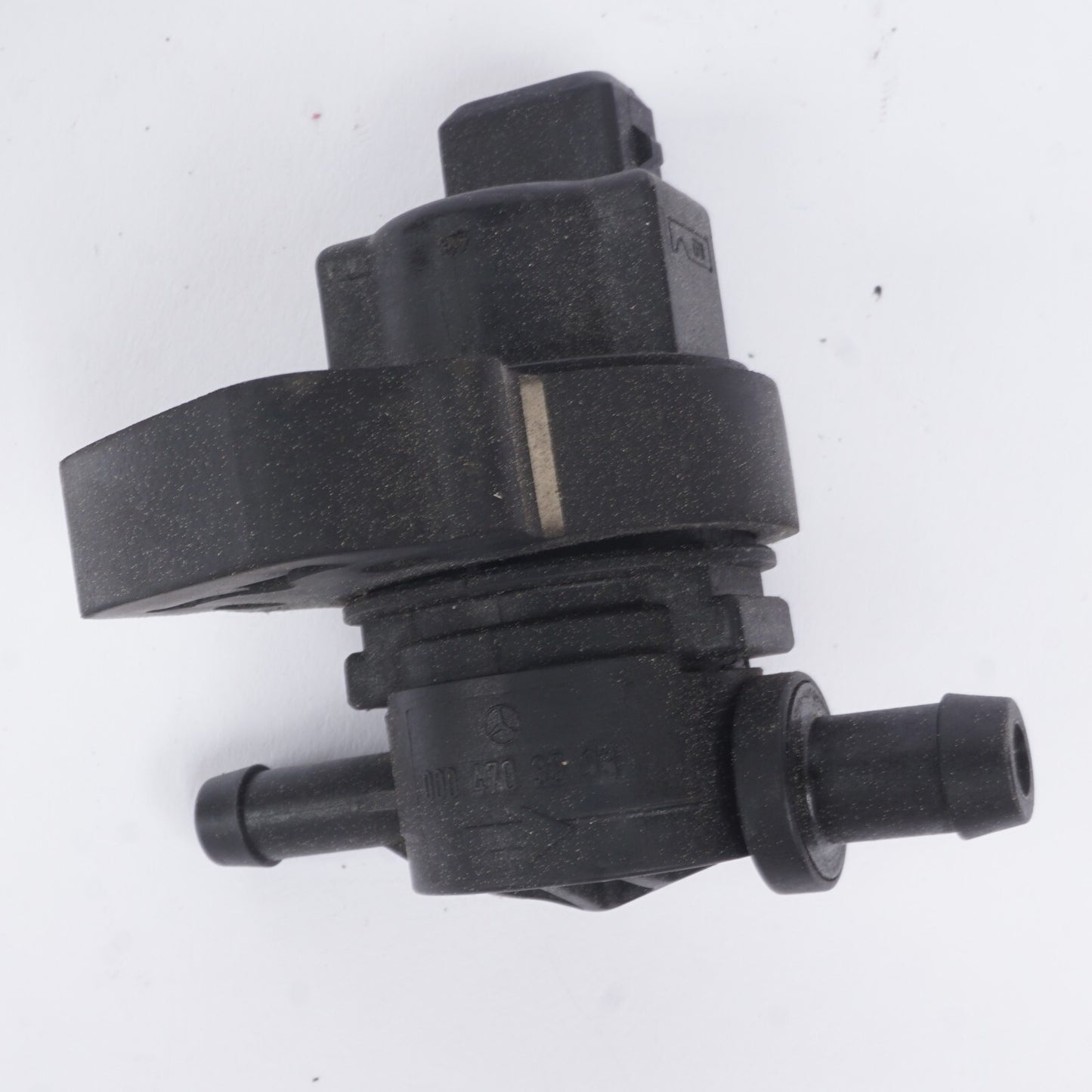 2003-2006 Mercedes R230 SL500 Vapor Emission Purge Valve  OEM
