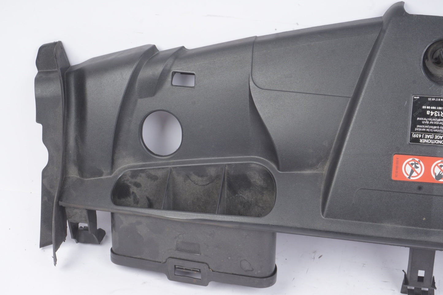 10-14 Mercedes W207 E350 E550 Engine Radiator Upper Baffle Air Duct OEM