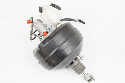 2014 - 2016 BMW 428i F32 COUPE POWER BRAKE BOOSTER W/ MASTER CYLINDER OEM