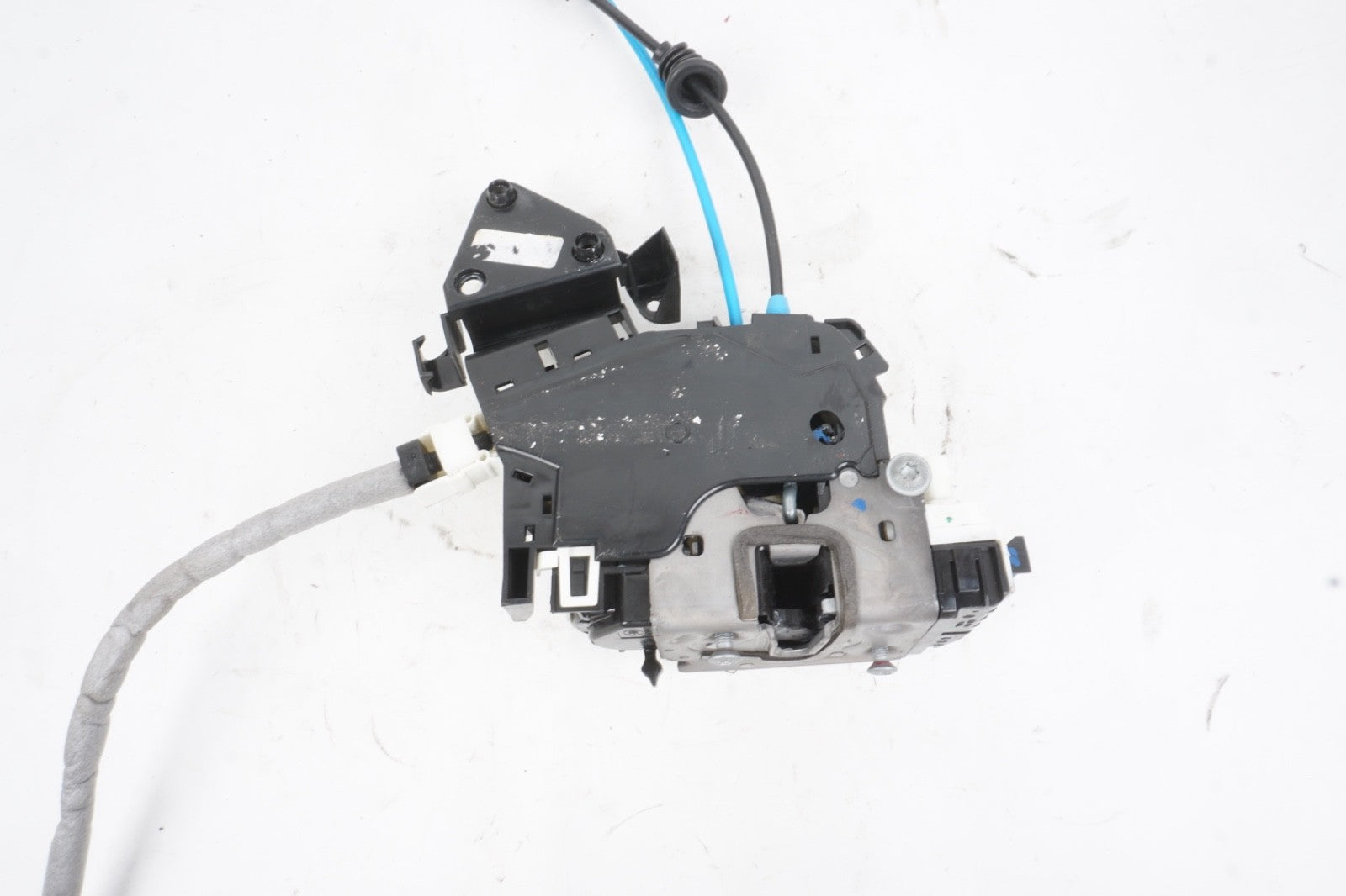 2008 - 2014 Mercedes C300 C350 C63 Rear Right Side Door Lock Latch Actuator OEM
