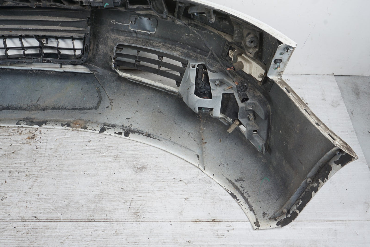 2009 - 2011 Audi A6 Front Bumper Cover Assembly OEM