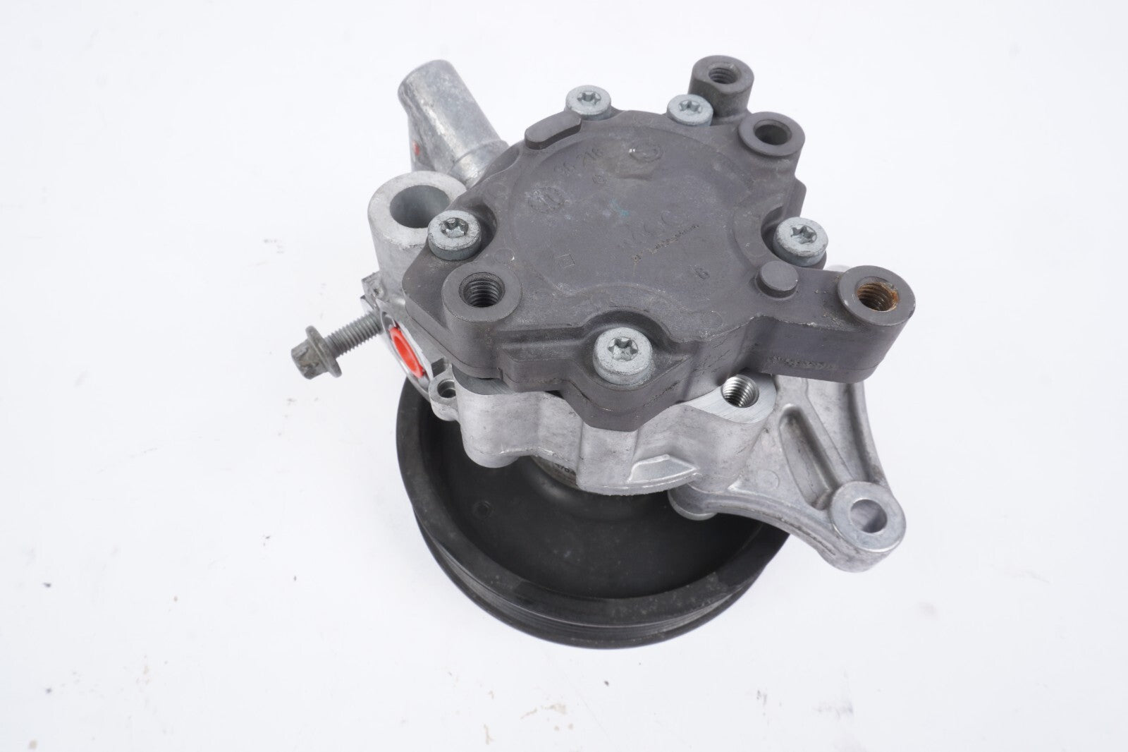 12-14 Mercedes W204 C250 M271 Power Steering Pump 0064663601 OEM