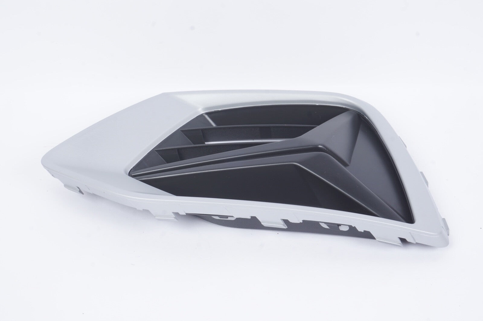 For 2023 Q3 Front Bumper Side Grille Bezel Cover Trim Left Side