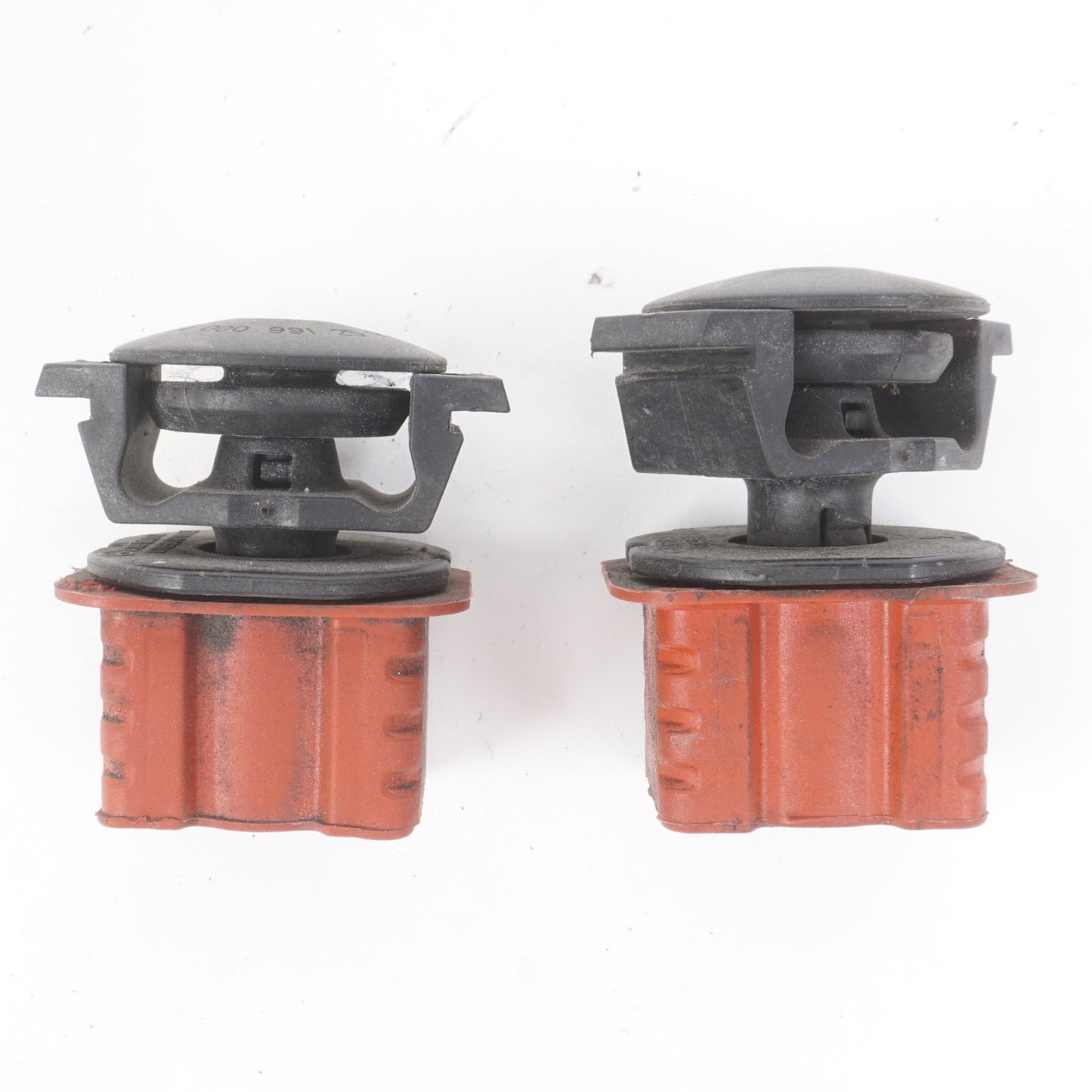 2007 - 2016 Mercedes E350 Upper Radiator Mount Pen Seal Clip OEM