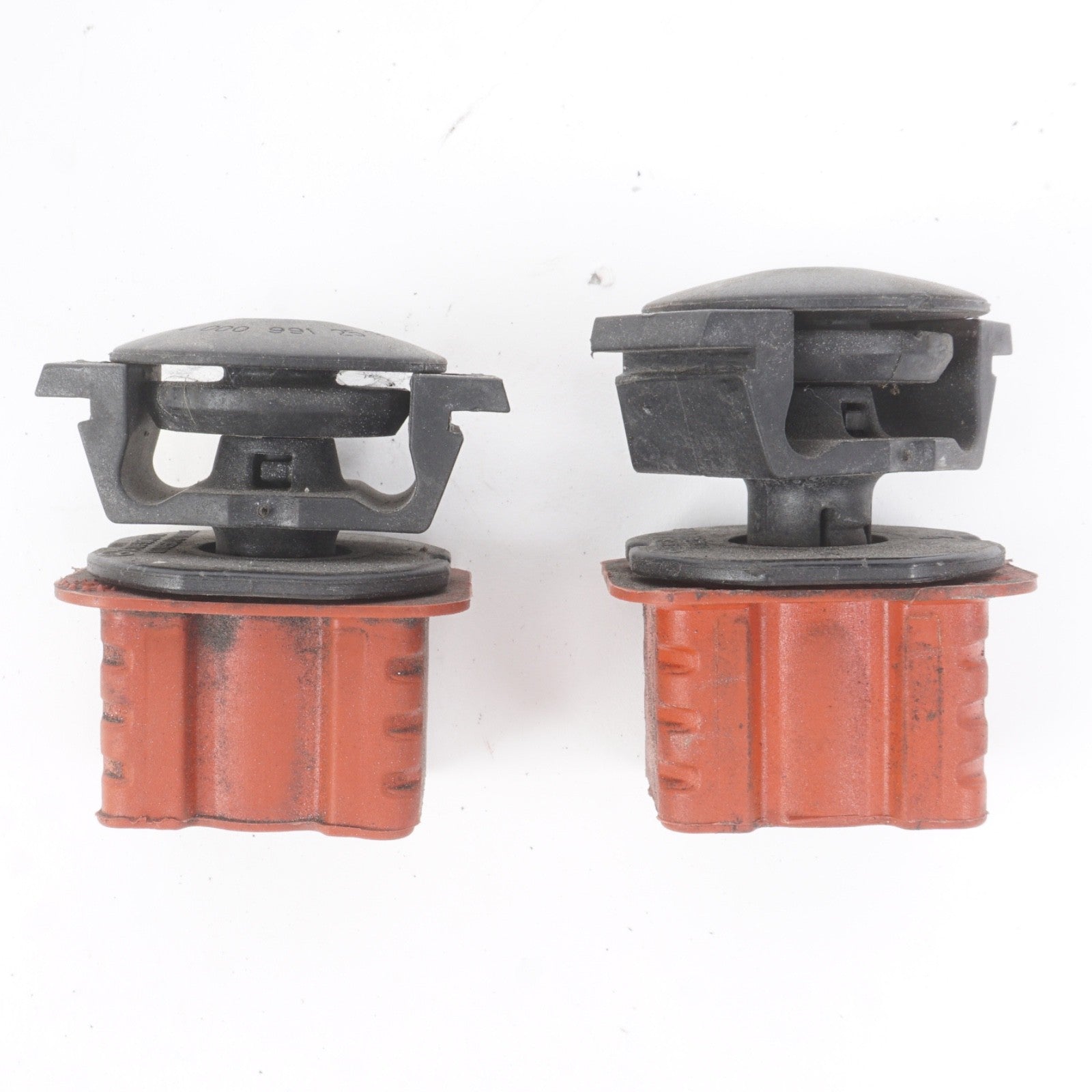 2007 - 2016 Mercedes E350 Upper Radiator Mount Pen Seal Clip OEM