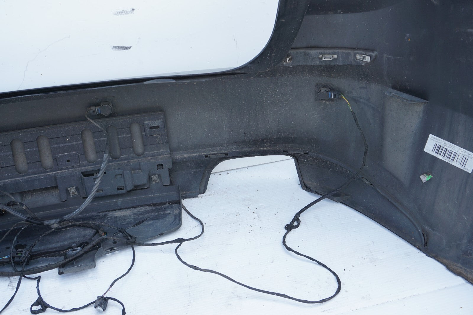 2010-13 BMW 535I 550i GT F07 Rear Bumper Cover ( NO SHIPPING )