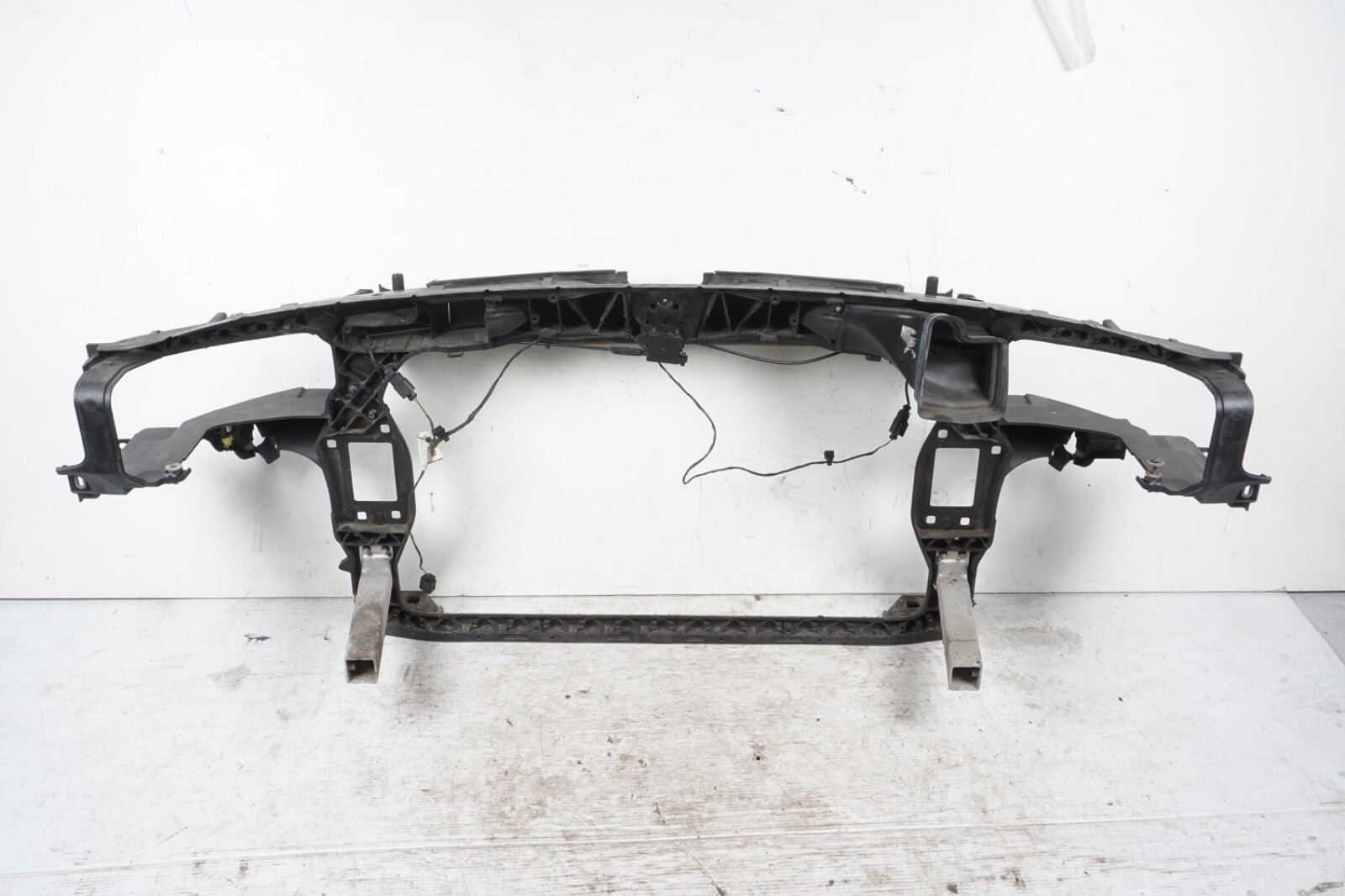2011 2018 Audi A8 A8L OEM Core Radiator Support 4H0805594E