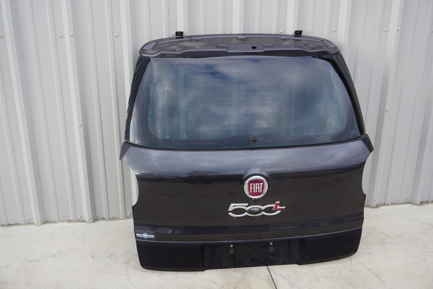 2014 - 2017 Fiat 500L Tailgate Liftgate Hatch Trunk OEM