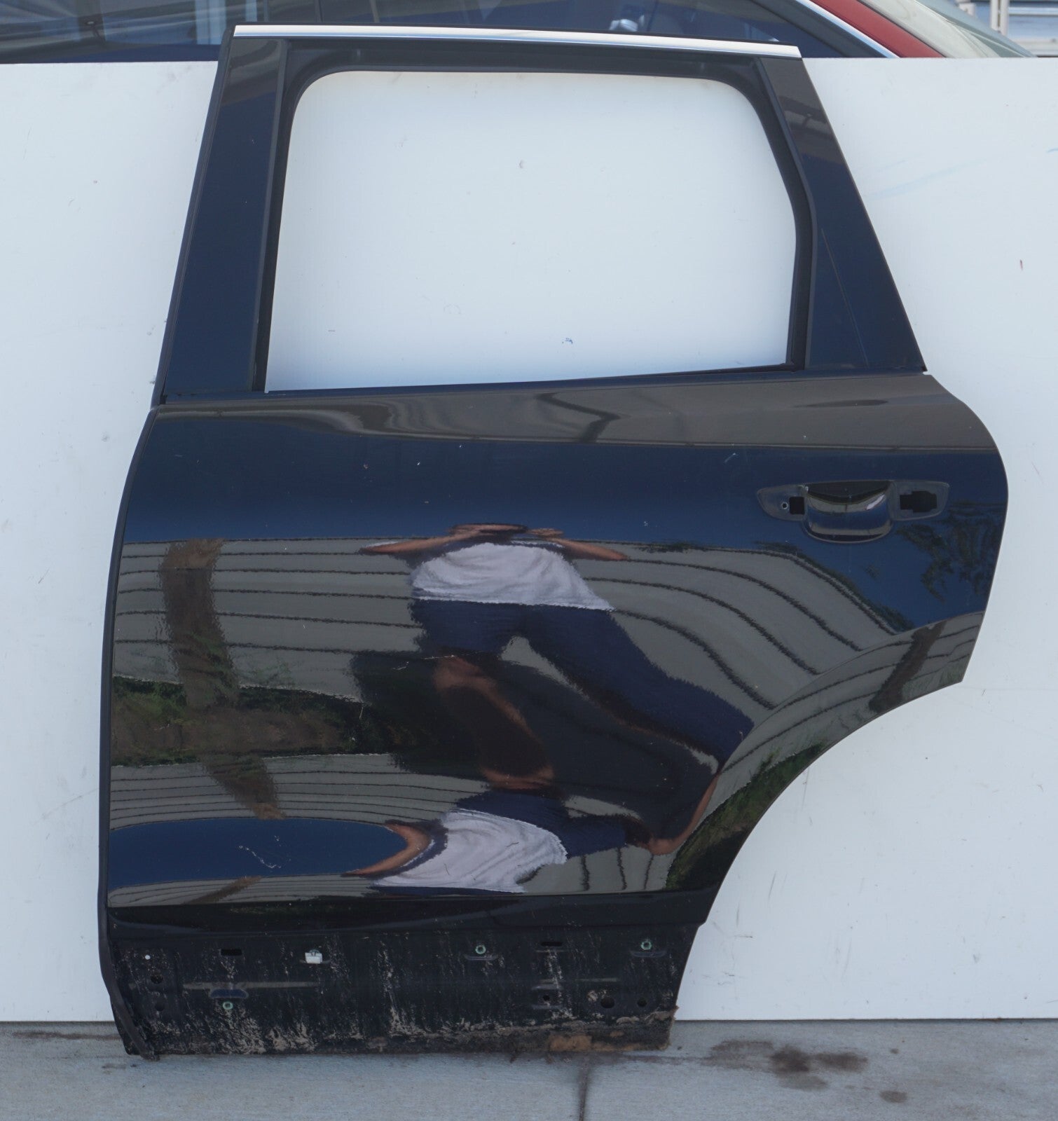 2011-2018 PORSCHE CAYENNE REAR LEFT DRIVER SIDE DOOR SHELL OEM