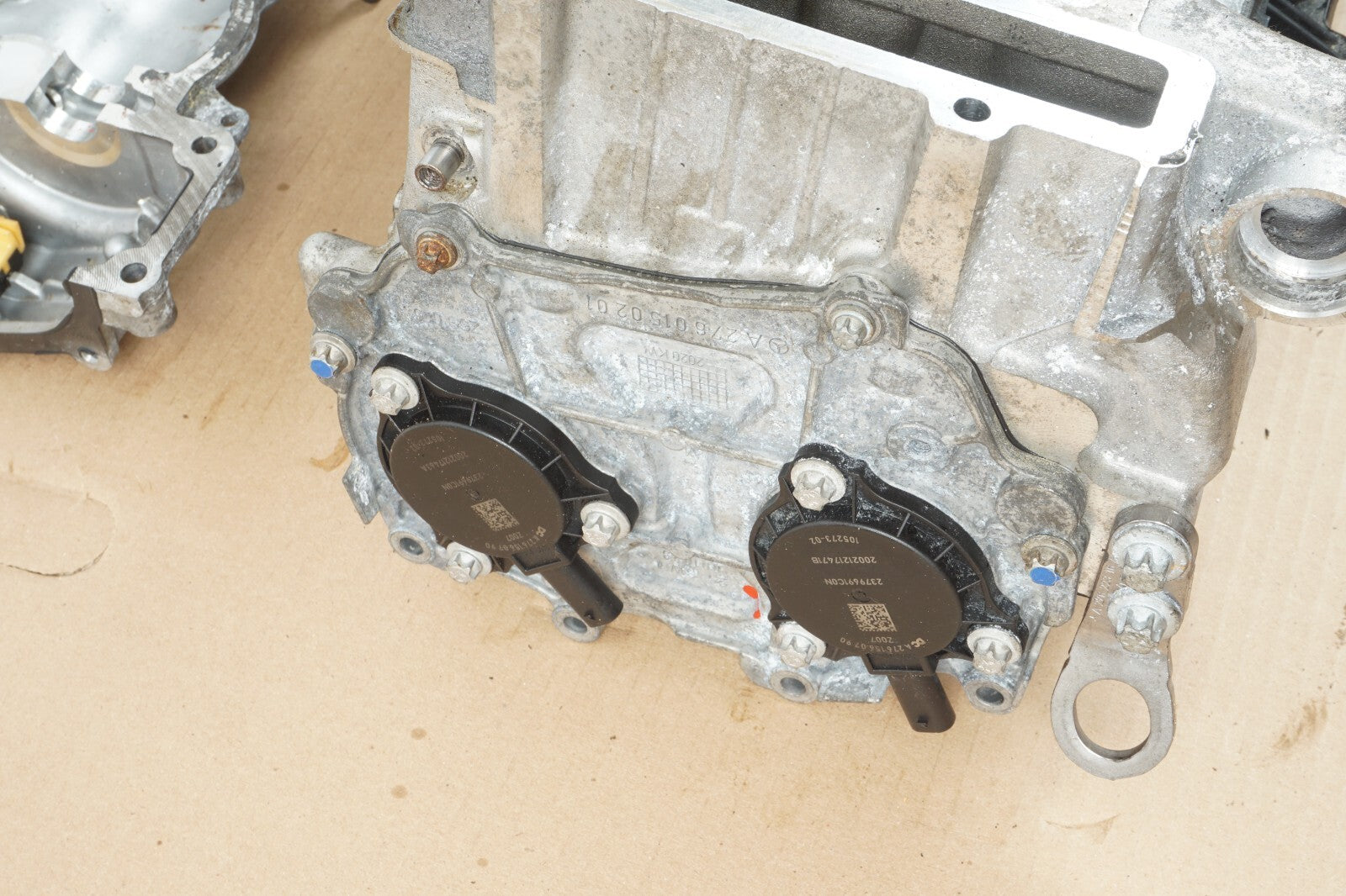 2018-2020 MERCEDES SL450 ENGINE CYLINDER HEAD & VALVE COVER LEFT DRIVER SIDE OEM
