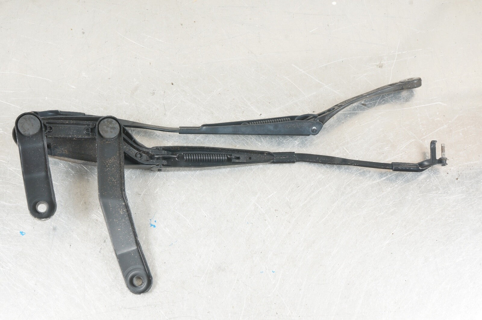 12-14 Mercedes C250 W204 Front Left Right Windshield Wiper Arm Set OEM