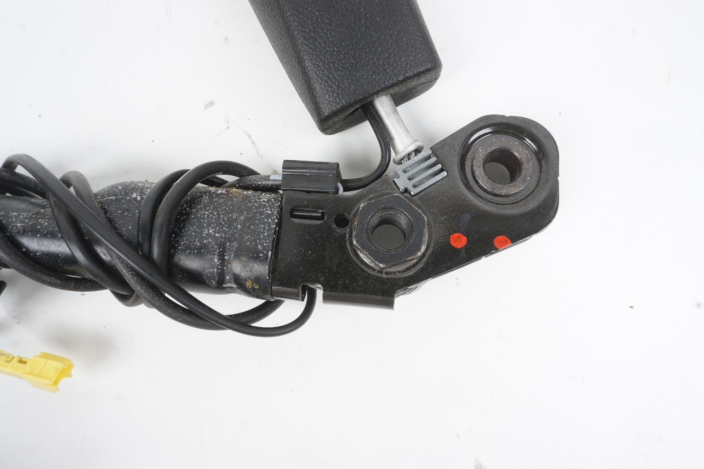 07-14 Mercedes W221 S550 CL550 Front Right Side Seat Belt Buckle Black OEM