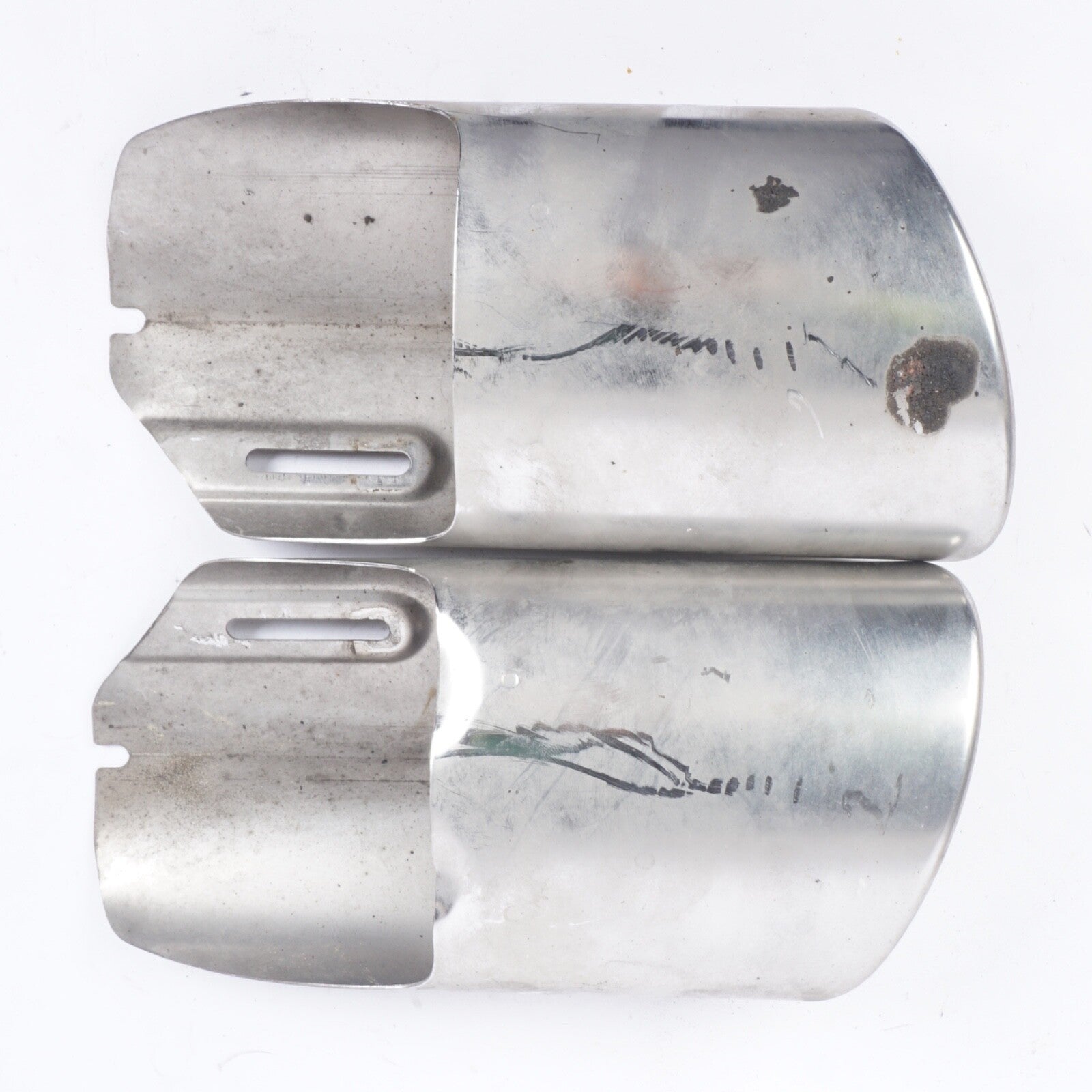 2012 - 2016 MERCEDES-BENZ E300 - Right Exhaust PIPE TIP 2044906427