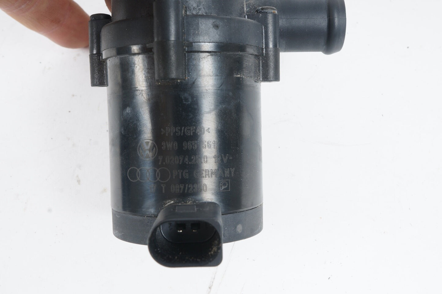 2010-2018 BENTLEY MULSANNE  ENGINE AUXILIARY WATER COOLANT PUMP SET OF 2