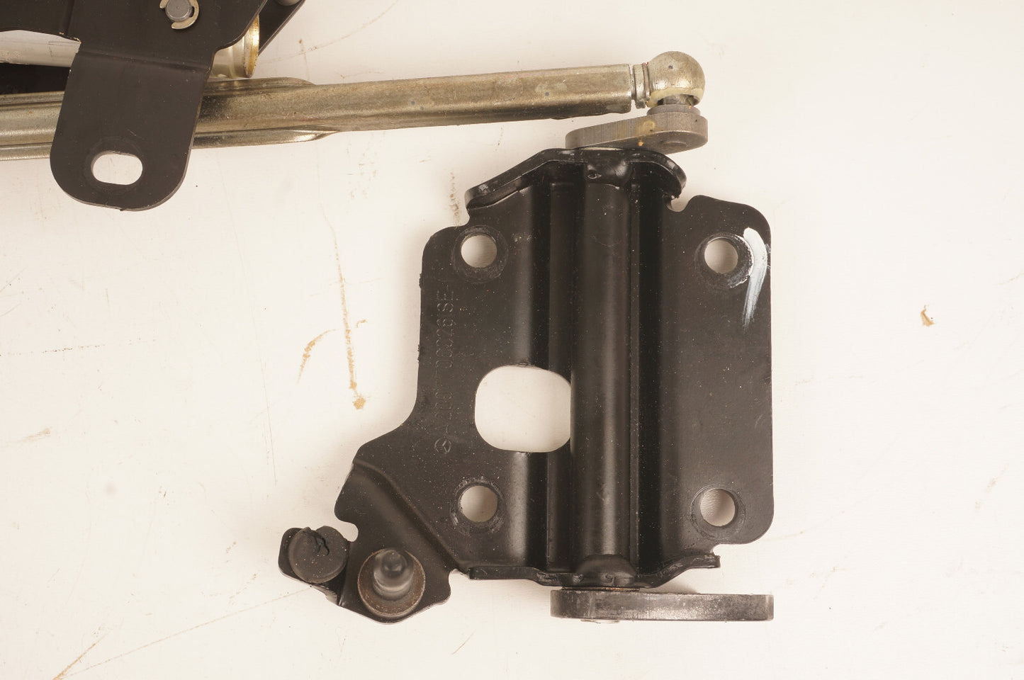 2007 - 2013 BMW 335i 328i E93 CONVERTIBLE FRONT ROOF MANUAI TOP LOCK LATCH OEM
