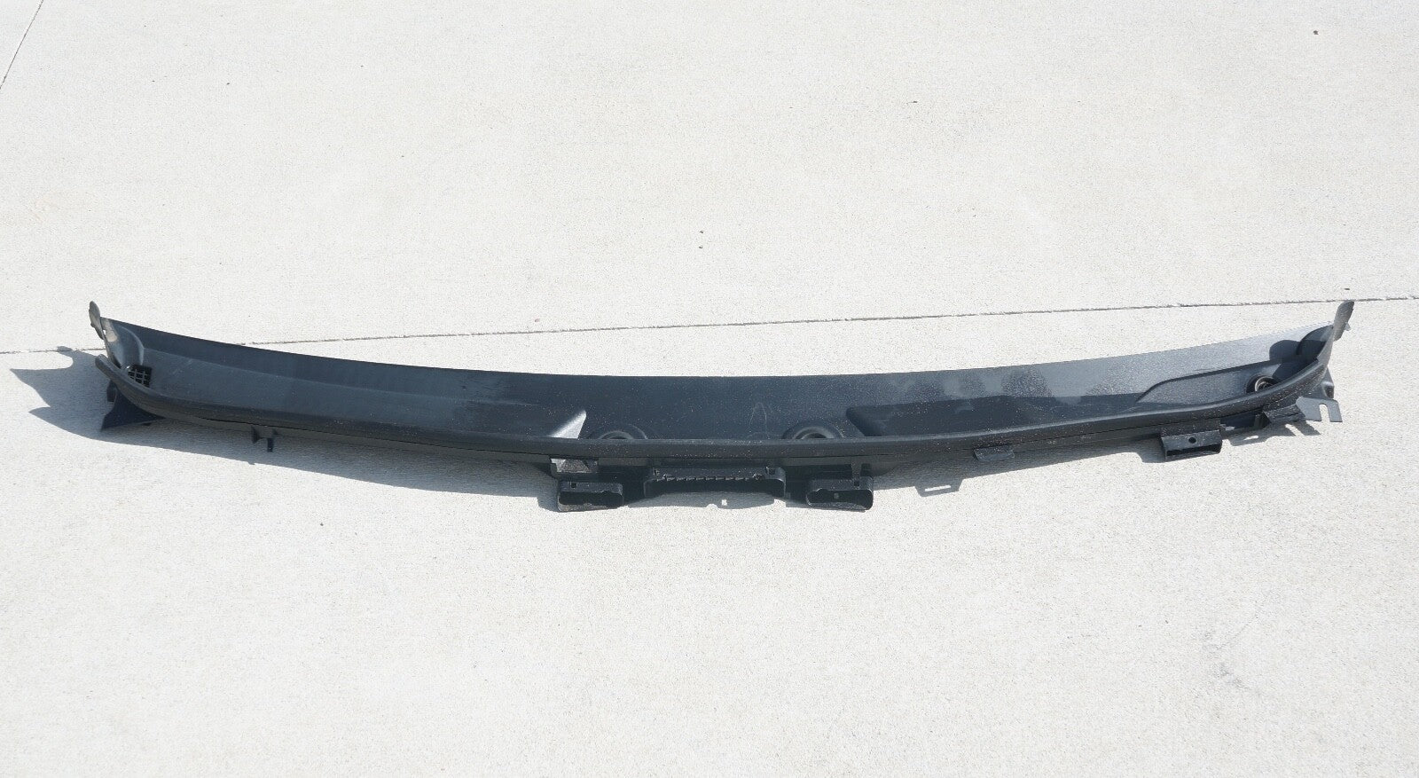 2013-2020 MERCEDES SL400 SL450 SL550 - FRONT WINDSHIELD WIPER COWL GRILLE COVER