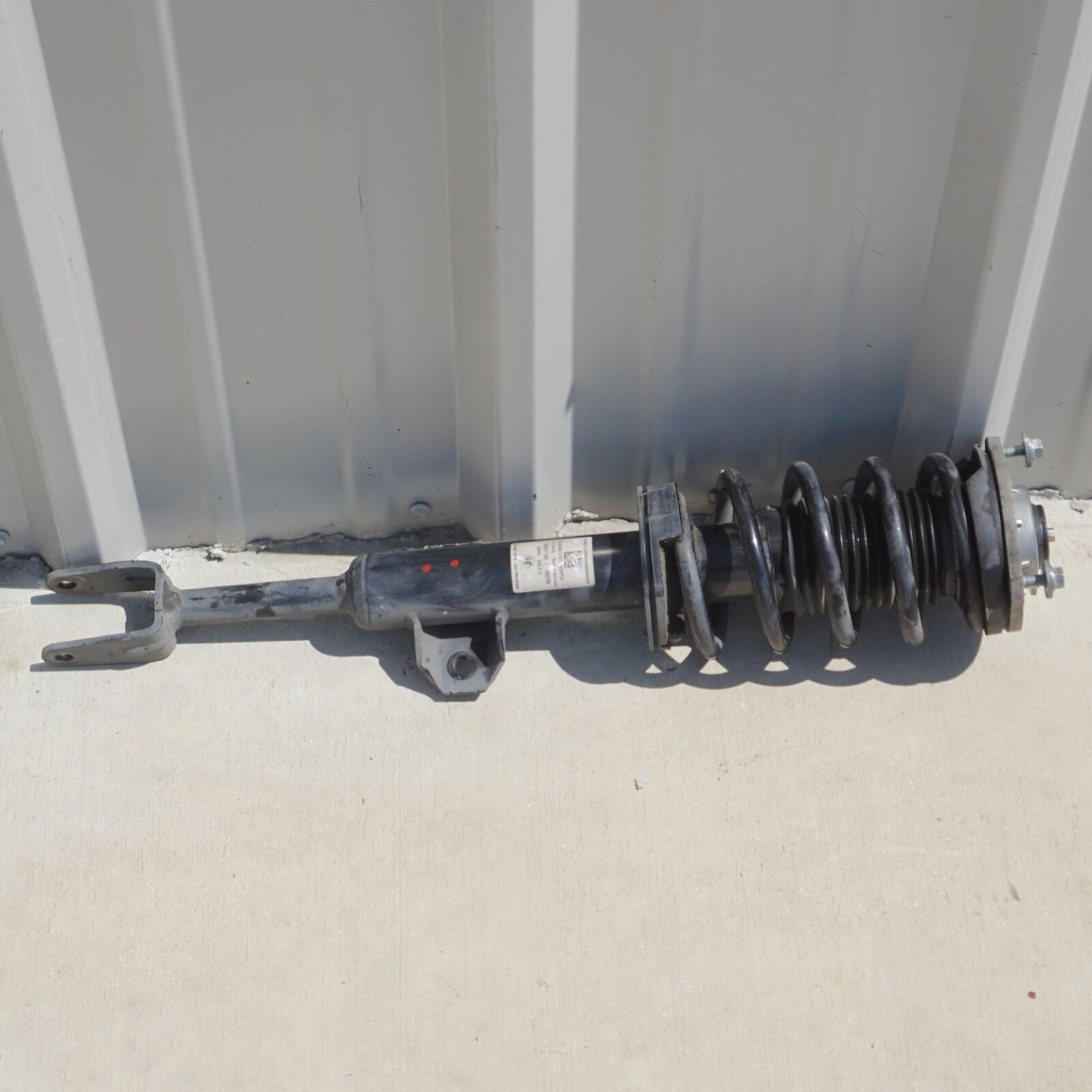 2017-2022 ALFA ROMEO GIULIA RWD RIGHT PASSENGER FRONT SHOCK STRUT OEM