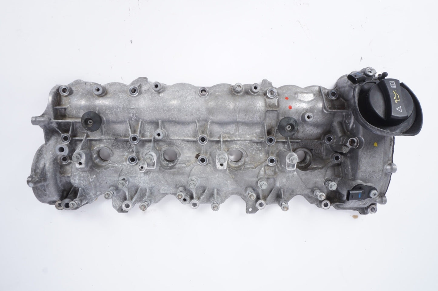 11-20 Mercedes S550 E550 CLS550 4.7L Right Side Engine Cylinder Head Valve Cover