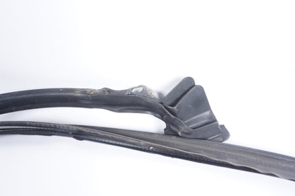 2003-2012 Mercedes R230 Sl500 Rear Trunk Lid Weather Strip Rubber Seal