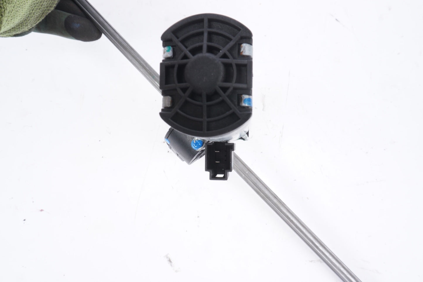 2021 - 2023 POLESTAR 2 FRONT RIGHT SIDE SEAT ADJUST RECLINE MOTOR OEM