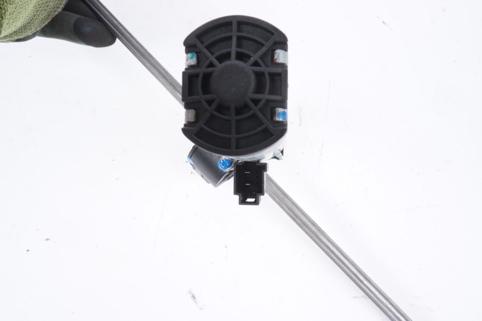 2021 - 2023 POLESTAR 2 FRONT RIGHT SIDE SEAT ADJUST RECLINE MOTOR OEM