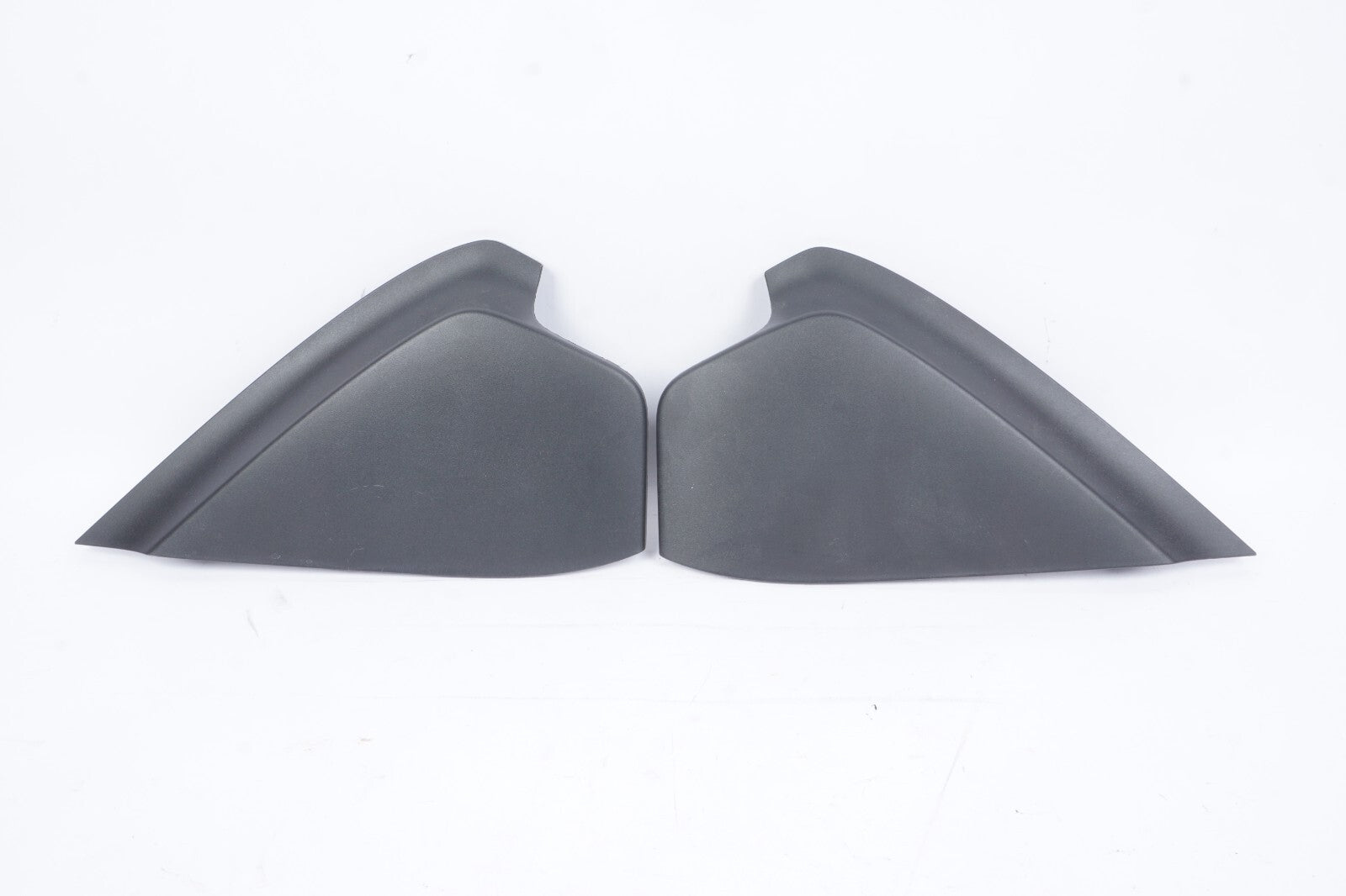 2021 - 2024 Polestar 2 Dash End Cap Cover Trim Left & Right OEM