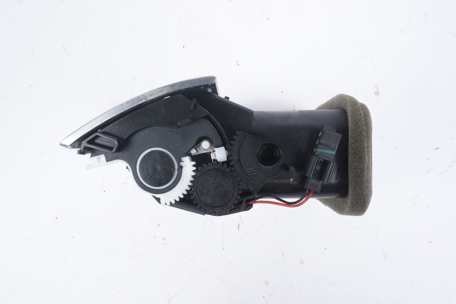 2004  - 2010 Audi A8 A8L Dash Ac Heater Air Vent Left Driver Side  OEM