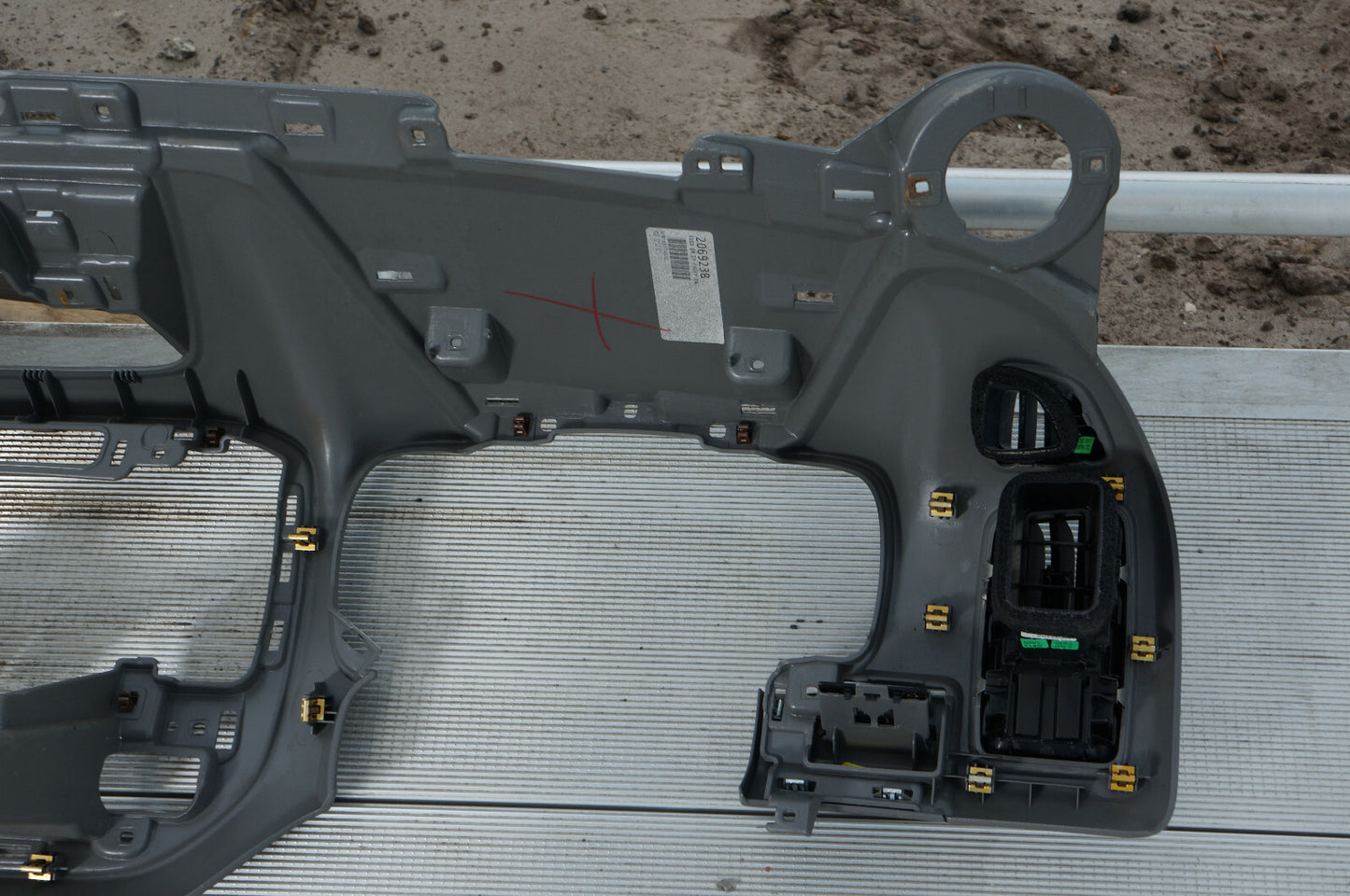 2015-2018 CHEVY COLORADO DASH DASHBOARD PANEL  OEM