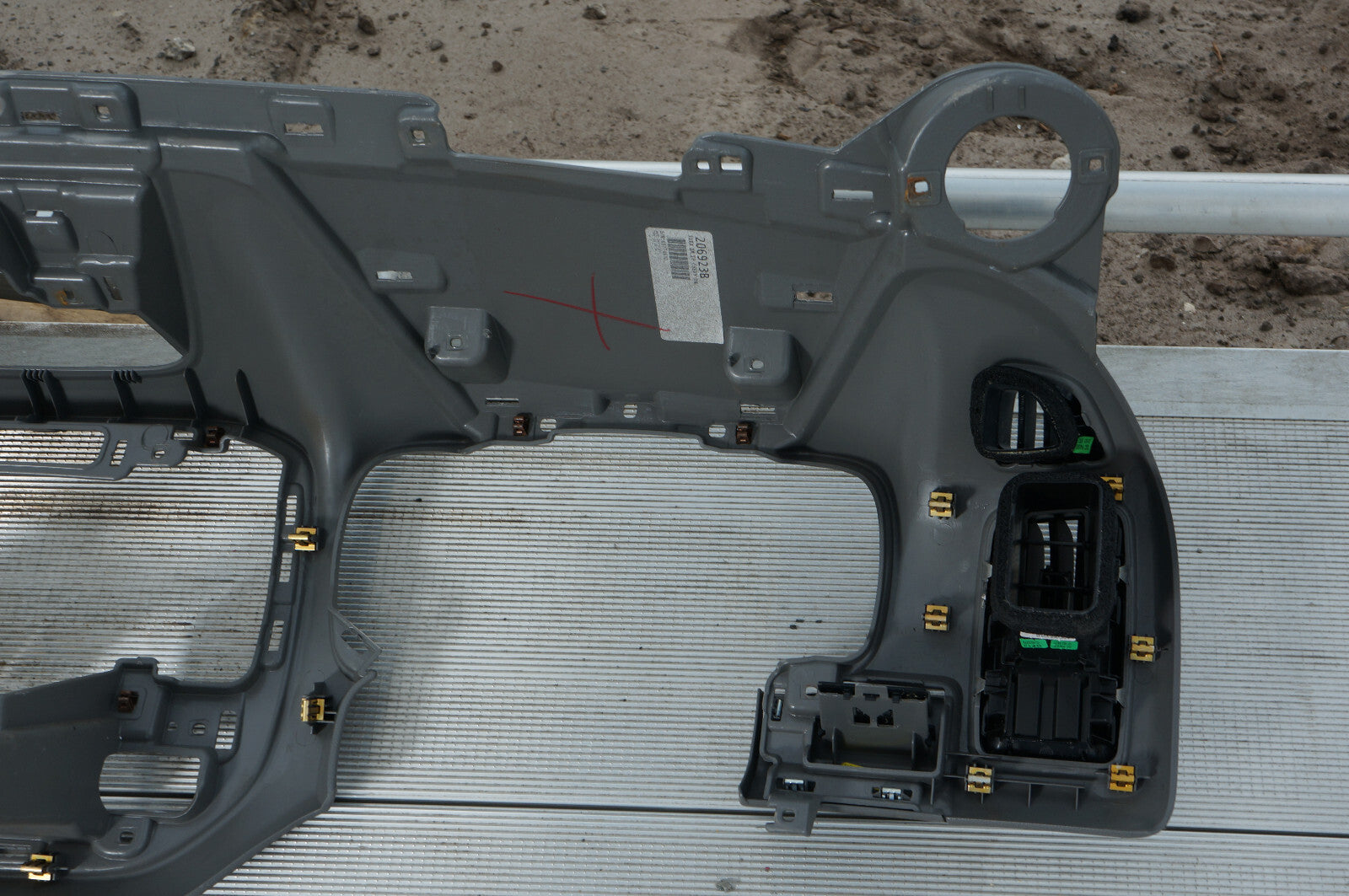 2015-2018 CHEVY COLORADO DASH DASHBOARD PANEL  OEM