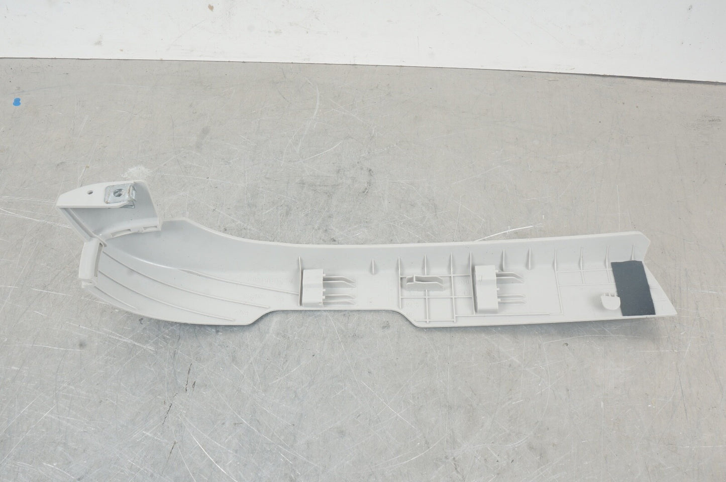 13-20 Mercede R231 SL550 Right Passenger Outside Seat Cover Panel Trim OEM