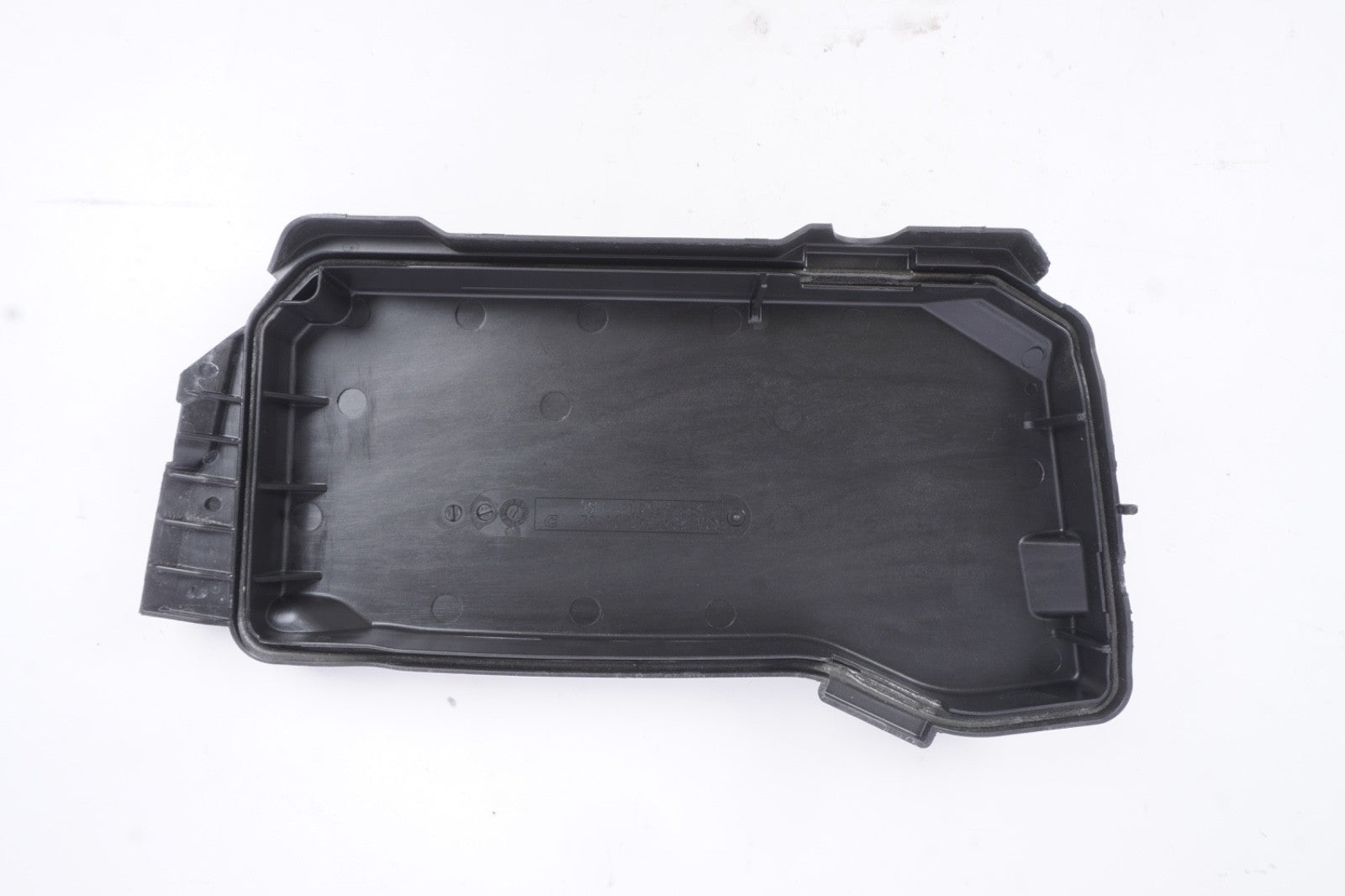 10-17 Mercedes E350 E550 E400 C207 Cover Panel Trim Fuse Box Relay A2045400082