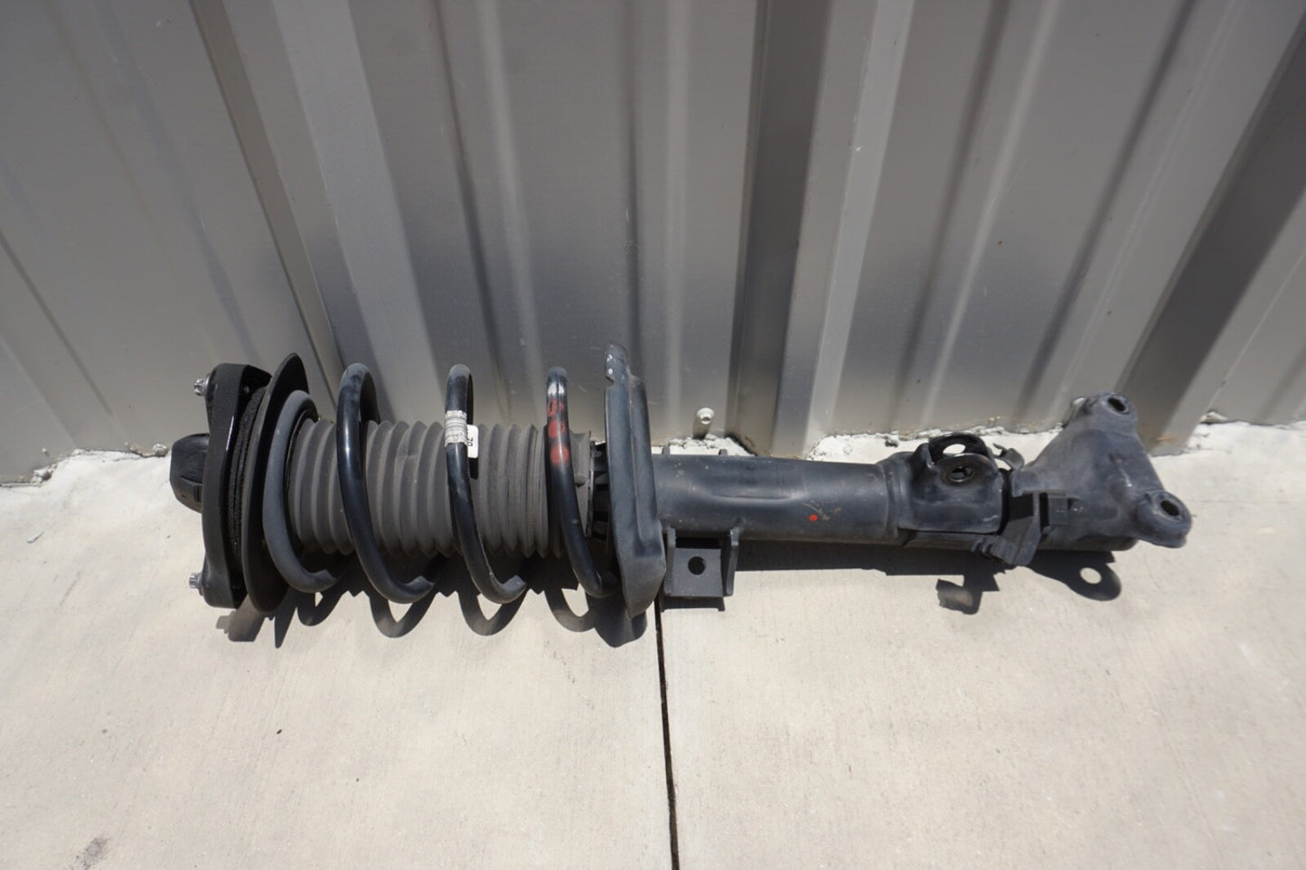 2014 2015 MERCEDES E400 COUPE OEM FRONT STRUT ASSEMBLY DRIVER RIGHT  2043233000
