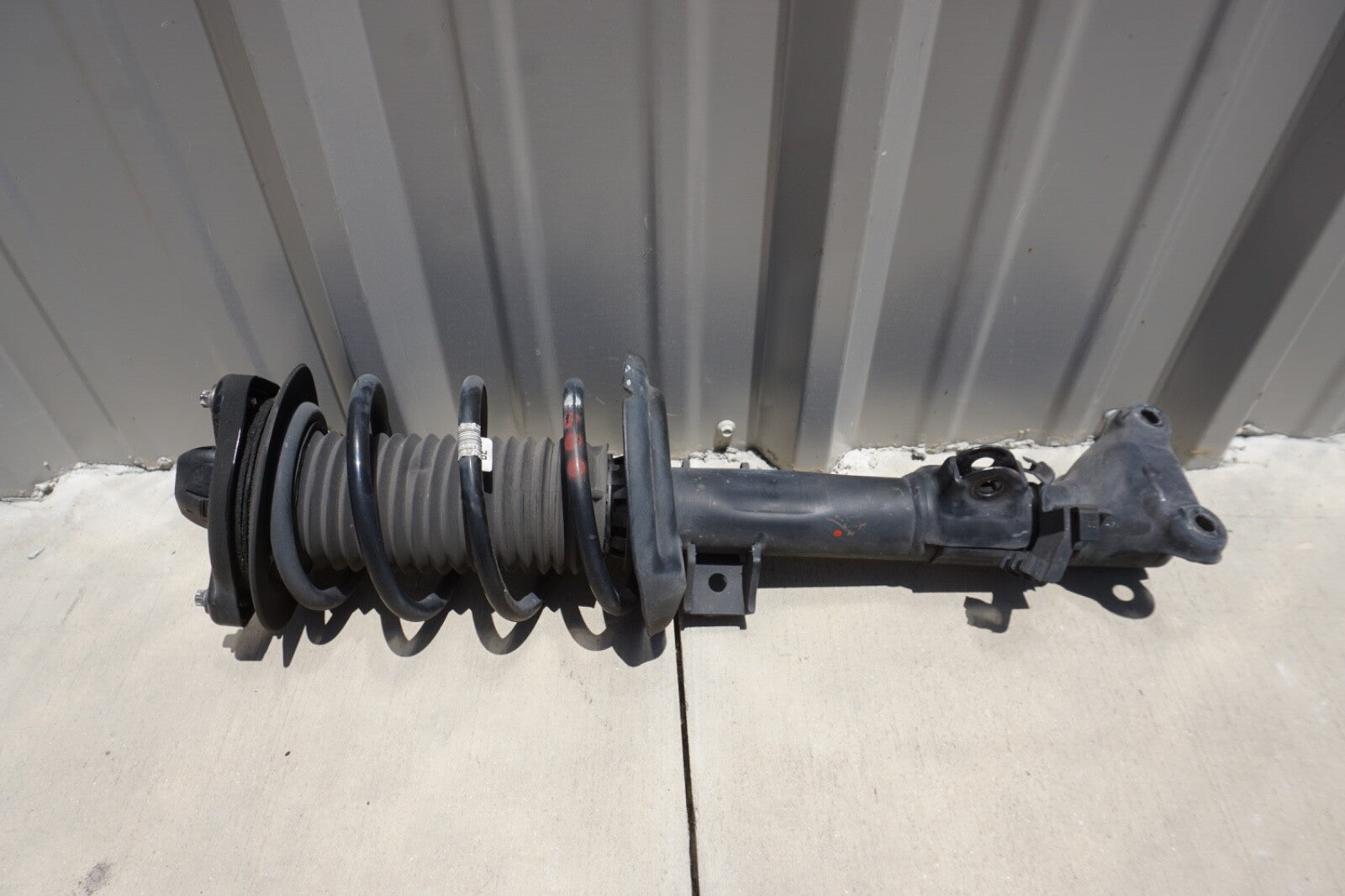 2014 2015 MERCEDES E400 COUPE OEM FRONT STRUT ASSEMBLY DRIVER RIGHT  2043233000