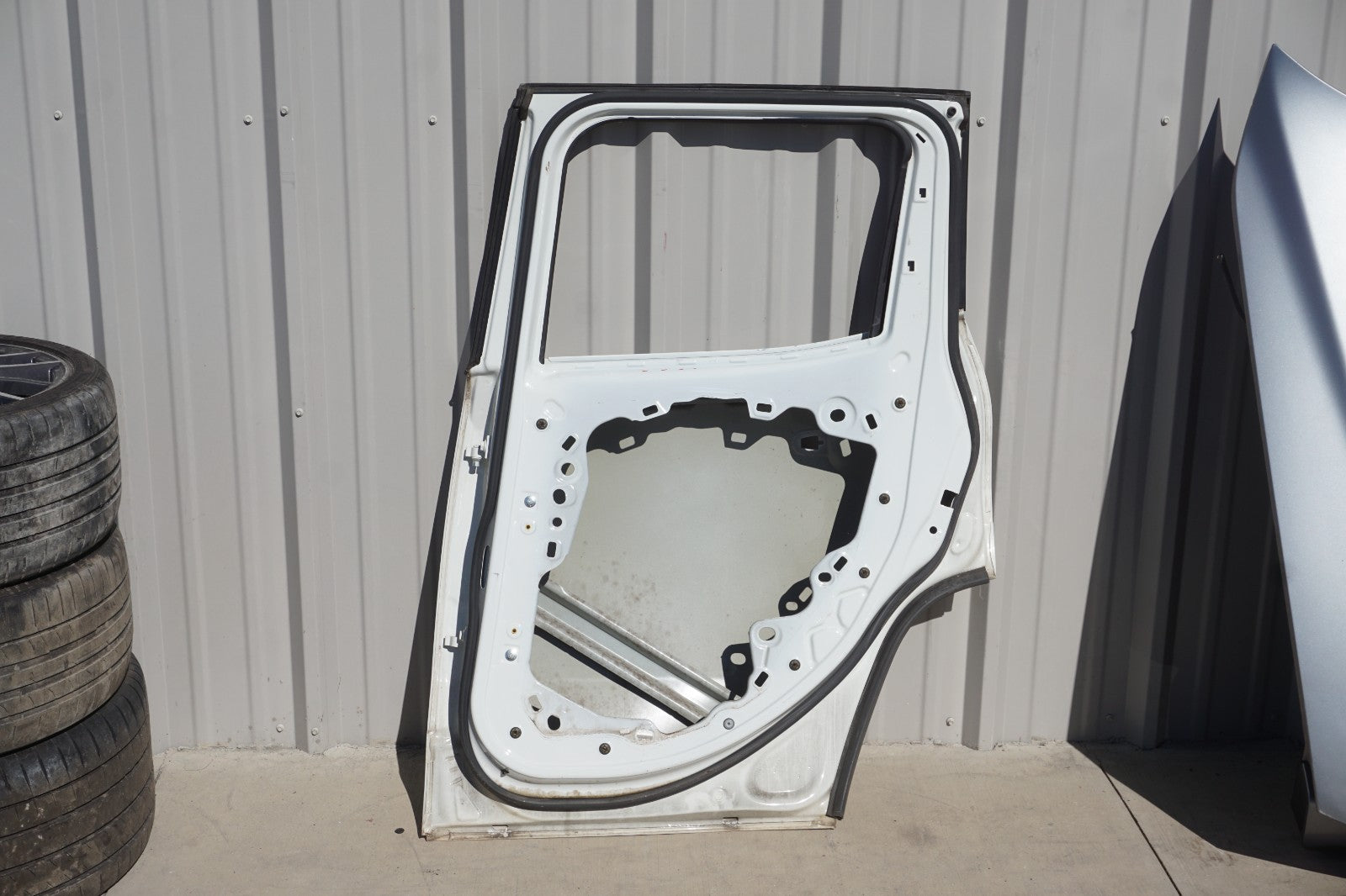 2015-2023 Jeep Renegade Rear Right Passenger Side Door Shell OEM