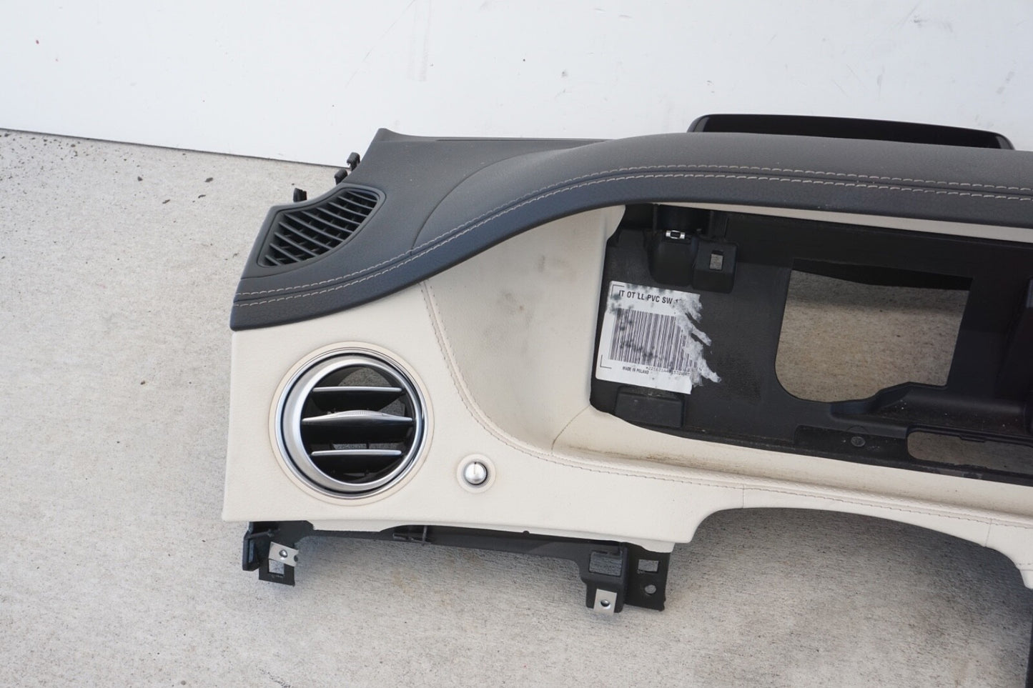 2014 - 2017 Mercedes S550 S600 W222 Dash Dashboard Instrument Panel Cover